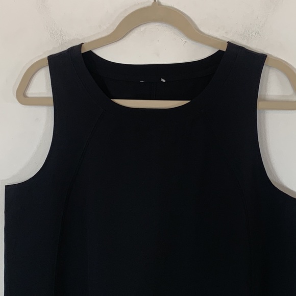 Talbots Sleeveless Hi Low Hemline Women’s Size L Black Stretch Lightweight Top - Picture 2 of 10